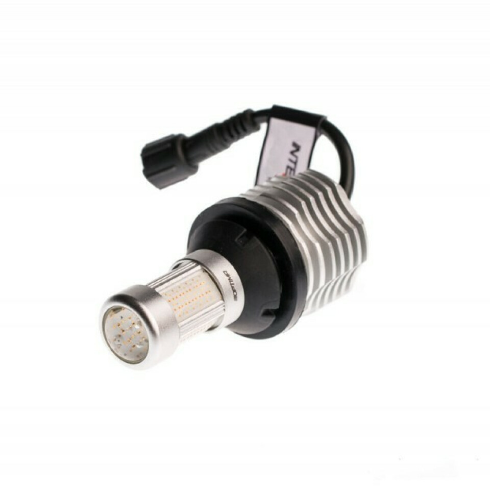 INTELLED RSL (Rear Signal Light) - сигнальные лампы с функцией стоп-сигнала габаритов и поворотников (PY21W)